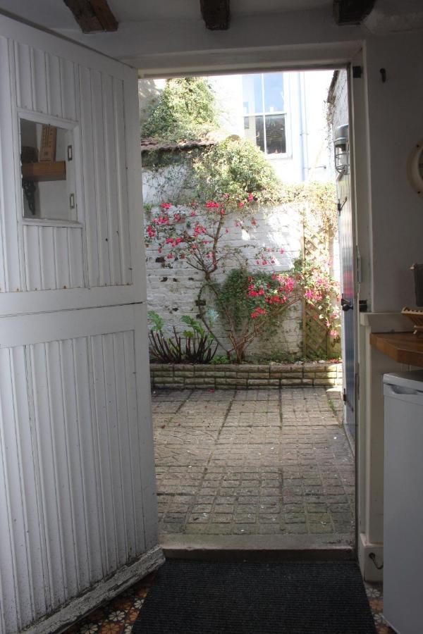 Fishermans Cottage Built In 1705 ヘイスティングス エクステリア 写真